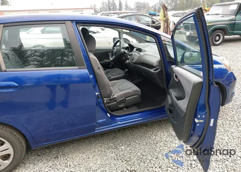 2010 Honda Fit z USA, uszkodzony, nr VIN JHMGE8H26AS012100